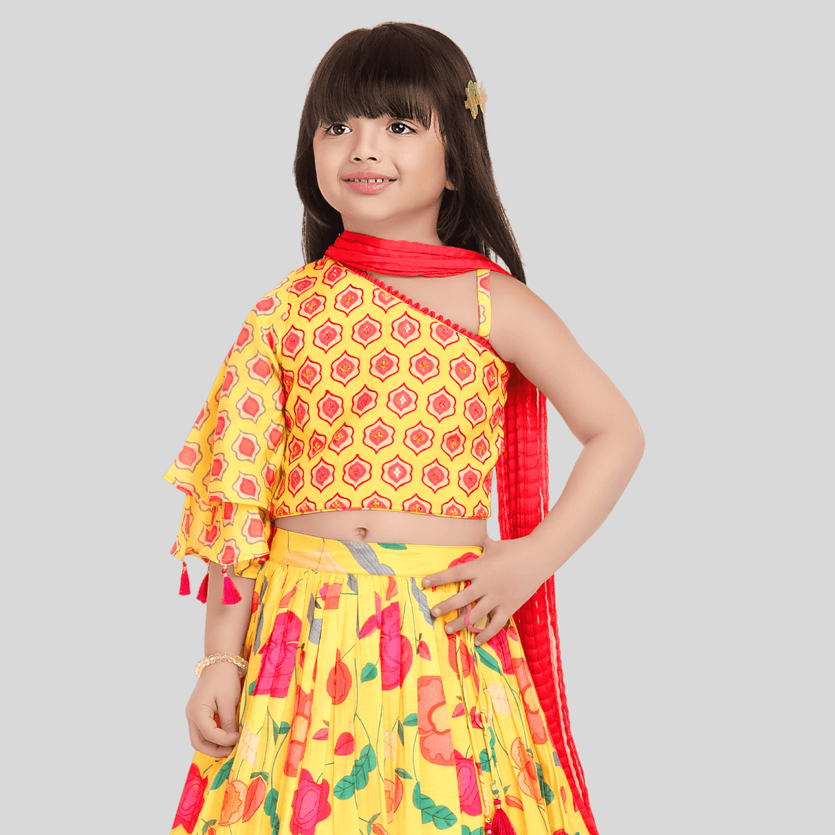 Girls Traditional Sleeves Less Long Choli - Yellow