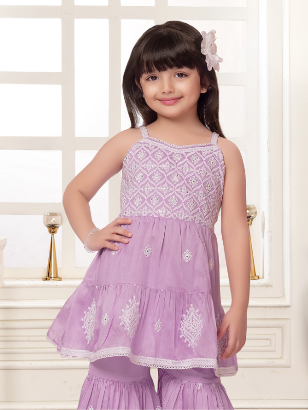 Girls Traditional Sleeves Less Long Choli - Pink