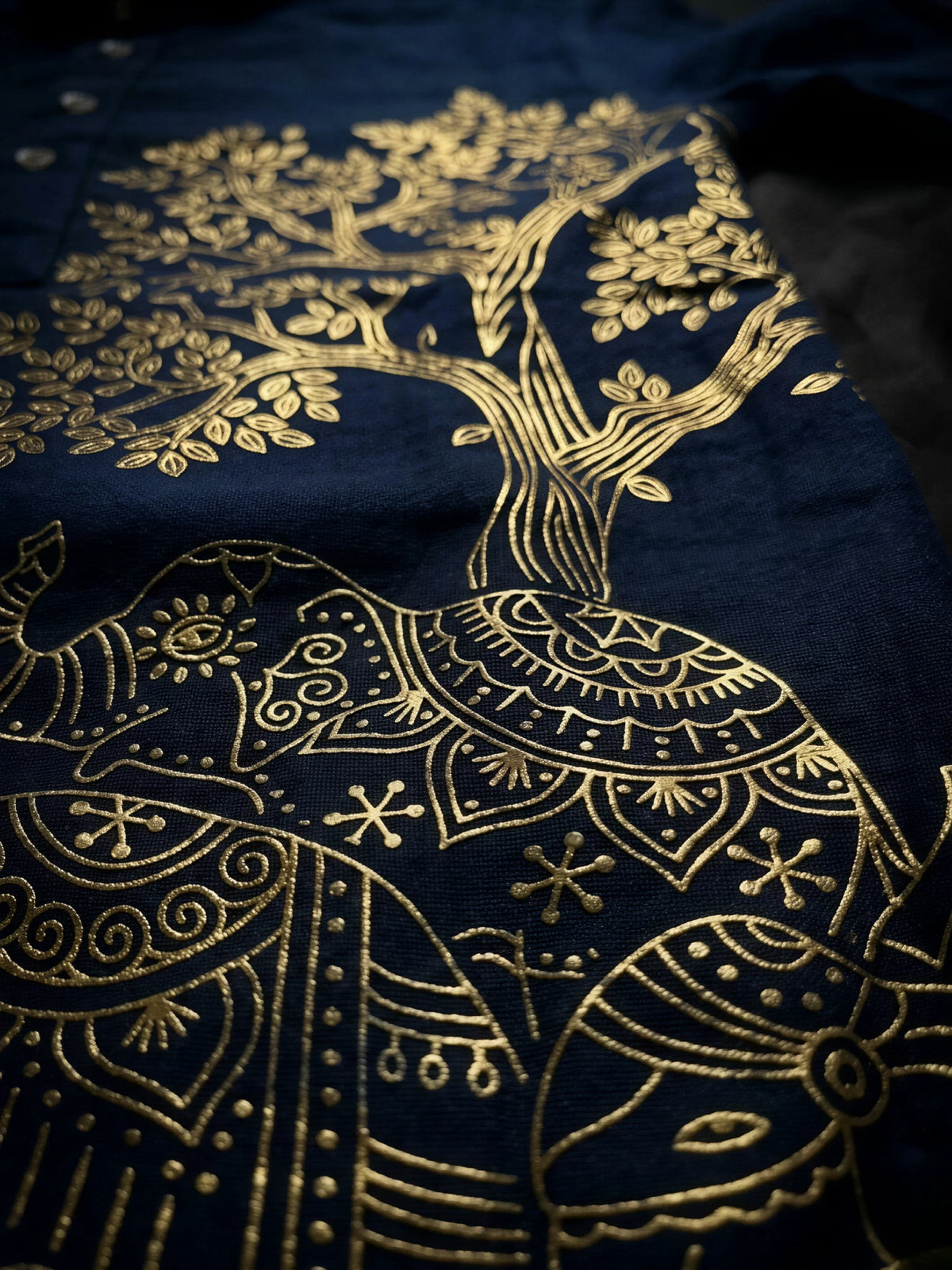 Boys Navy Blue Printed Casual Shirt.