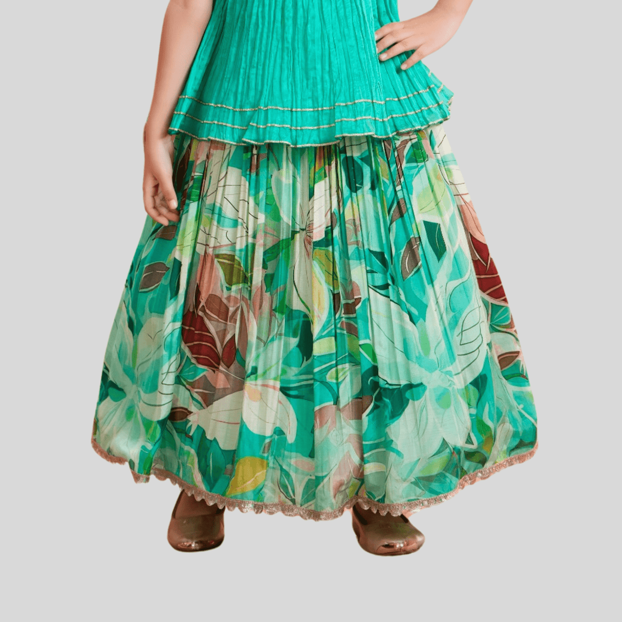 Girls Traditional Sleeves Less Long Choli - C.Green