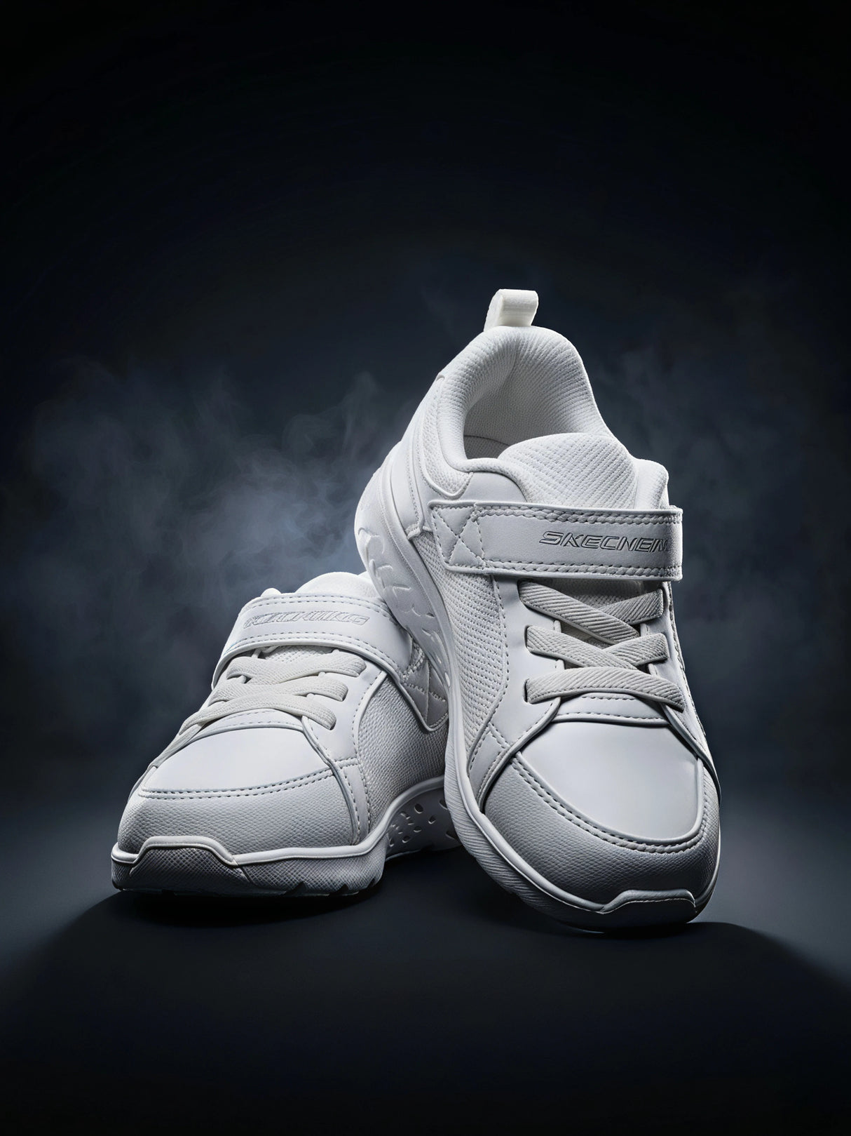 Skechers Unisex White Velcro School Shoes.