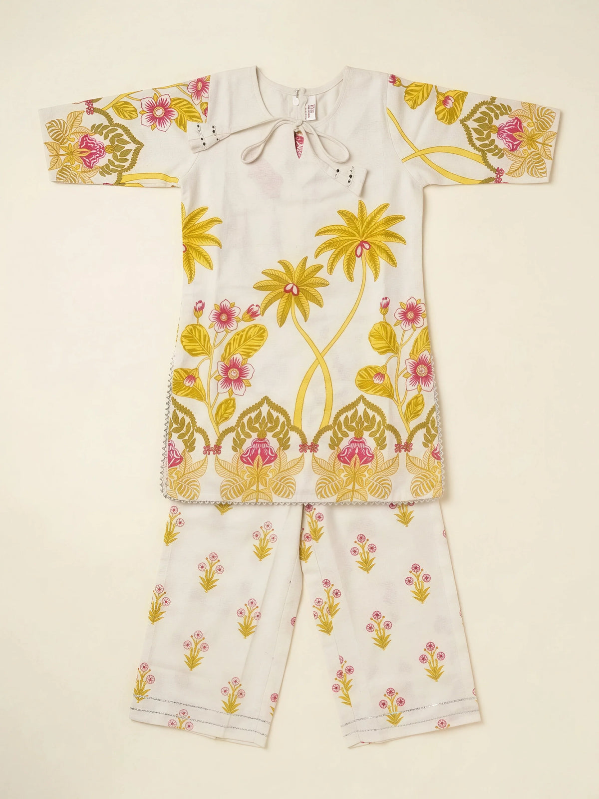 Girls Yellow Printed Kurta Palazzo Dupatta Set.
