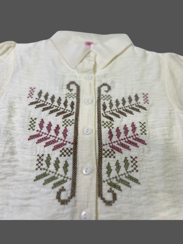 Girls' Embroidered Puff-Sleeve Collared Shirt