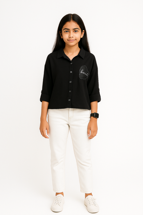 Black Shirt'