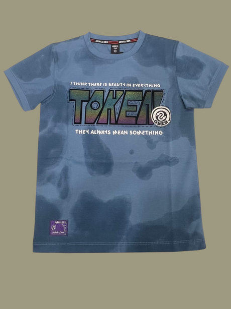 blue t-shirt