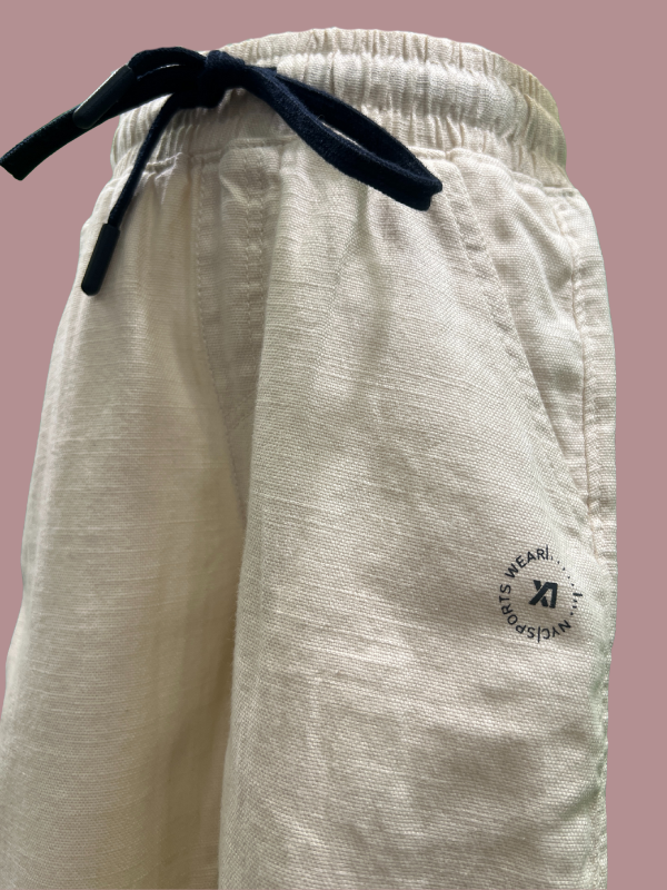Cream-Shorts 
