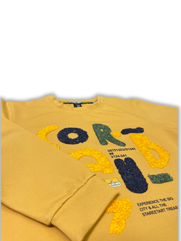YELLOW T-SHIRT