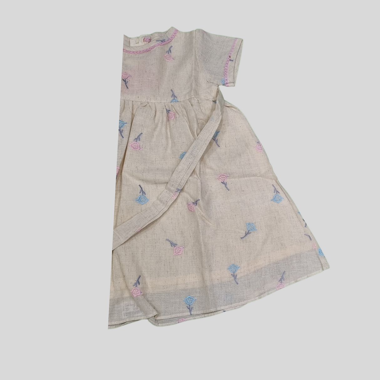 Baby Girls’ Soft Beige Floral Dress – Cotton Linen Summer Frock with Tie-Back
