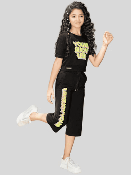 Girls Casual Printed Half Sleeves Capri Set - Black
