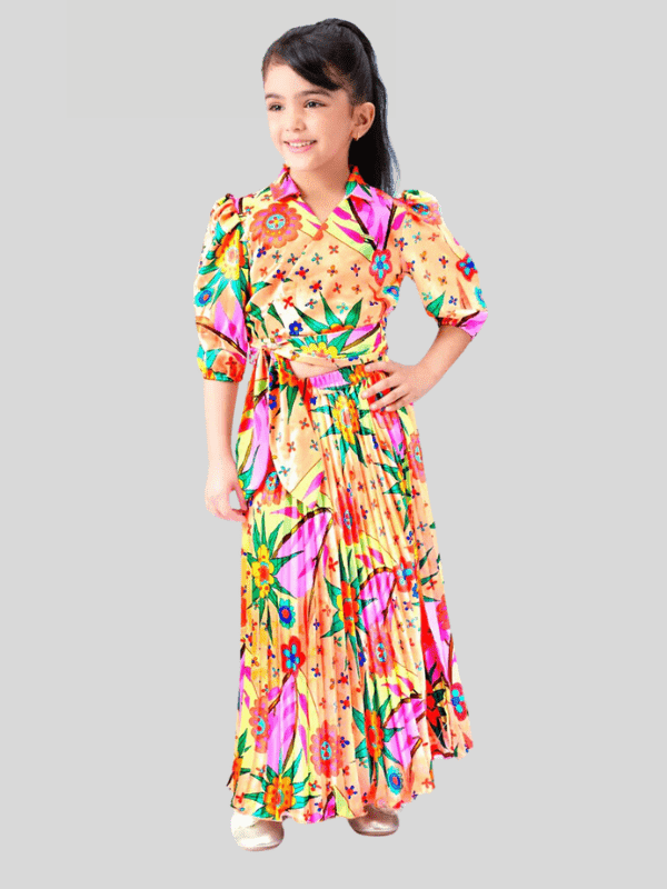 Girls Casual Printed 3/4th Sleeves Skirt Two Pc Set - Peach