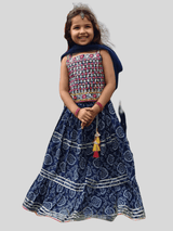 Girls Traditional Sleeves Less Long Choli - Navy Blue