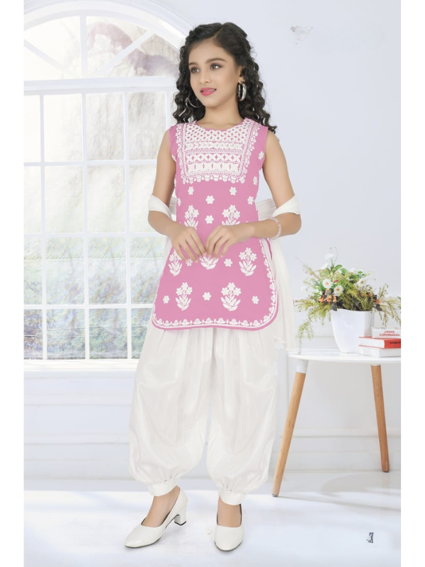 Girls Traditional 3/4th Sleeves Patiala Set - D.Pink