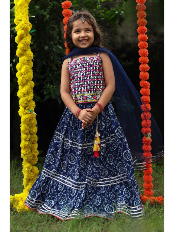 Girls Traditional Sleeves Less Long Choli - Navy Blue