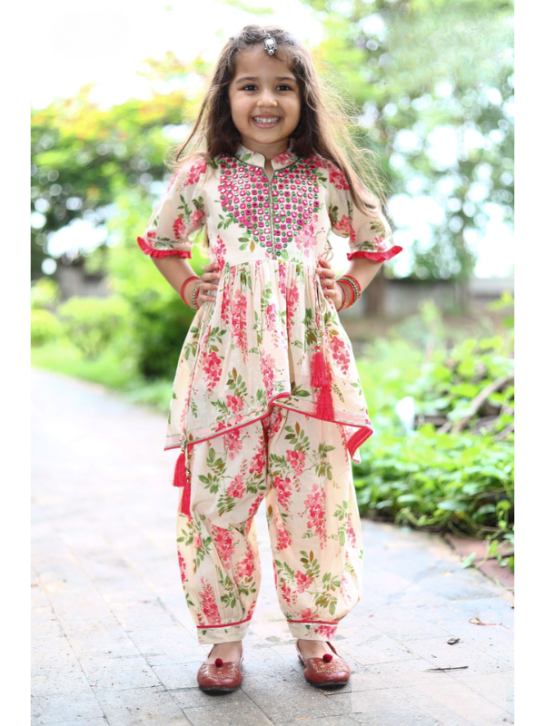 Girls Traditional 3/4th Sleeves Patiala Set - Cream & Pink
